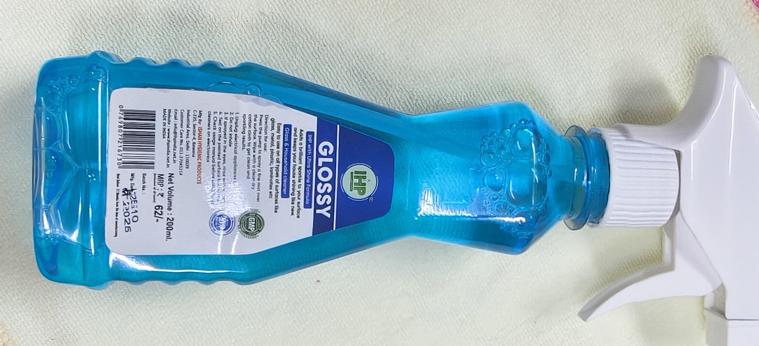 IHP glossy glass & household cleaner